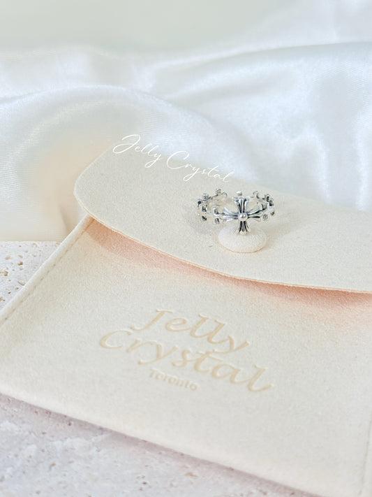 Gothic Scroll Silver Ring