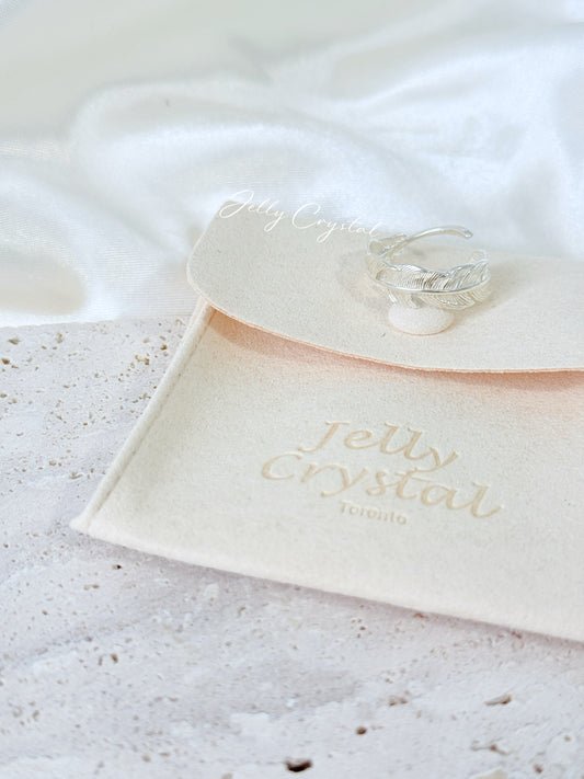 Detailed Feather Silver Ring