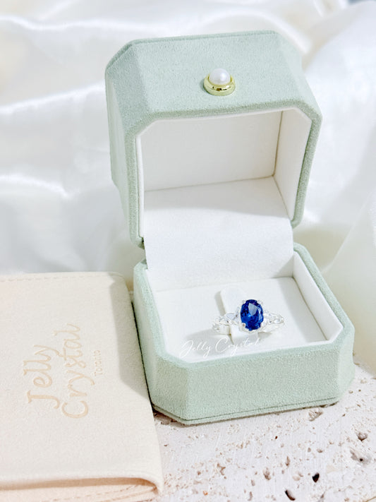 Azure Muse Ring in Sterling Silver
