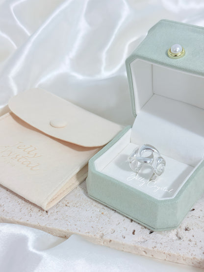 The Seoul Contour in Sterling Silver