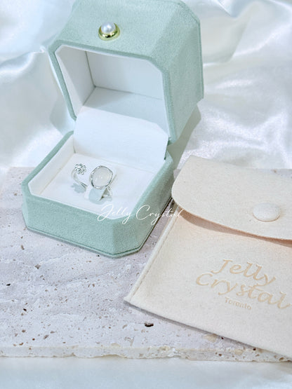 Lunar White Agate Sterling Silver Ring