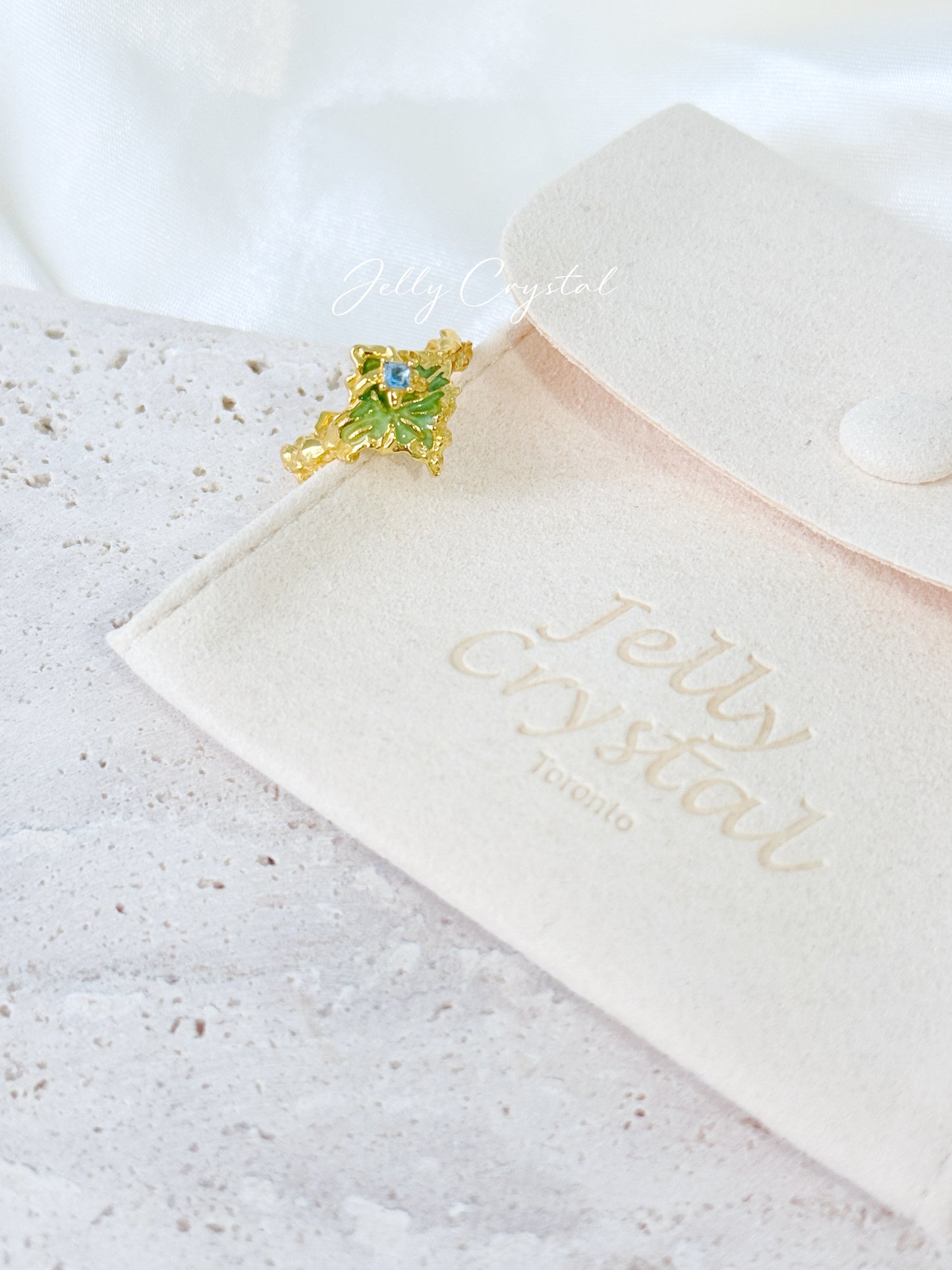 Green Enamel Clover Gold Ring