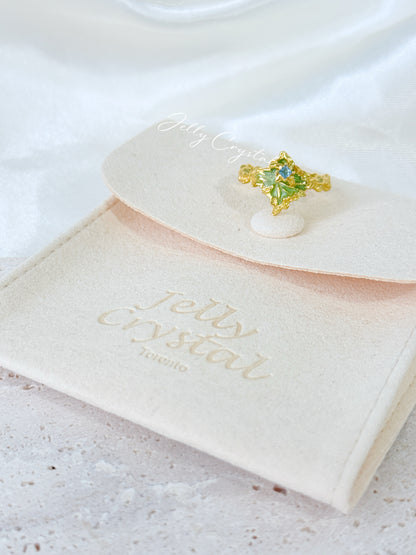 Green Enamel Clover Gold Ring