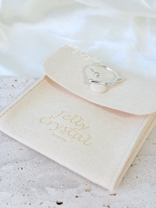 Sculpted Line Silver Ring