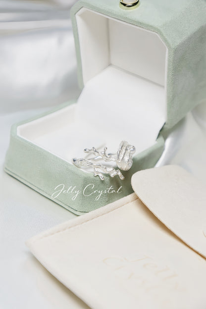 Seashell Whisper Silver Ring